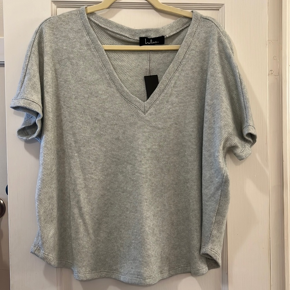 NWT Lulu’s gray slouchy knit top